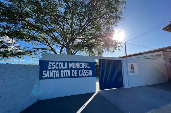 Mais uma escola será entregue totalmente reformada pela Prefeitura, desta vez no povoado de Periperi