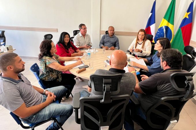 Em reunião na PZO, prefeita Sheila Lemos alinha ações para a zona rural do município
