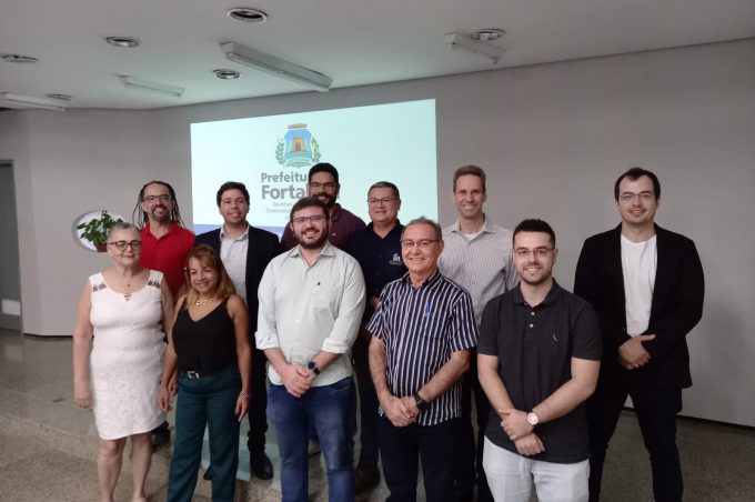 Representantes da Prefeitura e dos sindicatos municipais visitam Programa de Habitação dos Servidores de Fortaleza