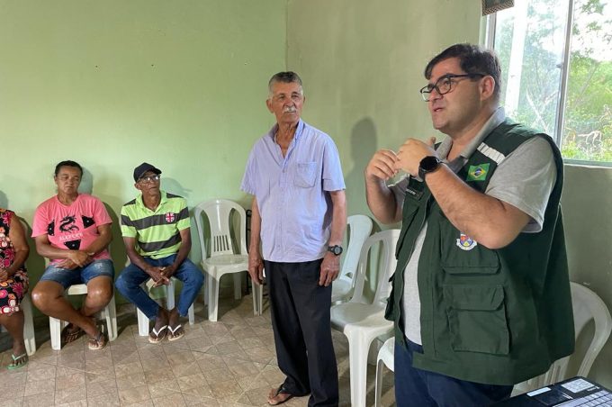 SMDR reúne moradores do povoado de Roçadinho e apresenta programas para o desenvolvimento da agricultura