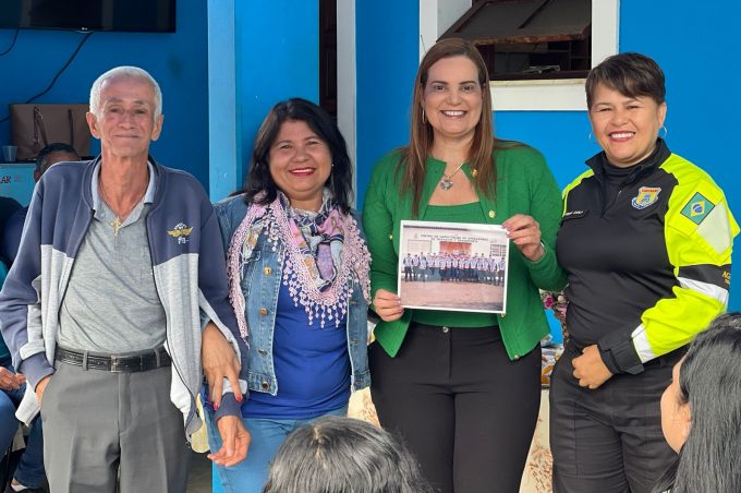 Referência na gestão de trânsito no estado da Bahia, Simtrans recebe homenagens pelos 20 anos de serviço