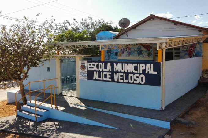 Prefeitura reinaugura Escola Alice Veloso no povoado da Roseira nesta sexta