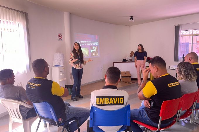 Vigilância Sanitária capacita equipes de segurança do FIB para ações de abordagem de controle do tabaco