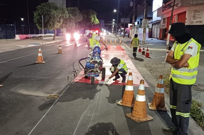 Prefeitura inicia revitalização na sinalização de ciclofaixas e ciclovias da cidade