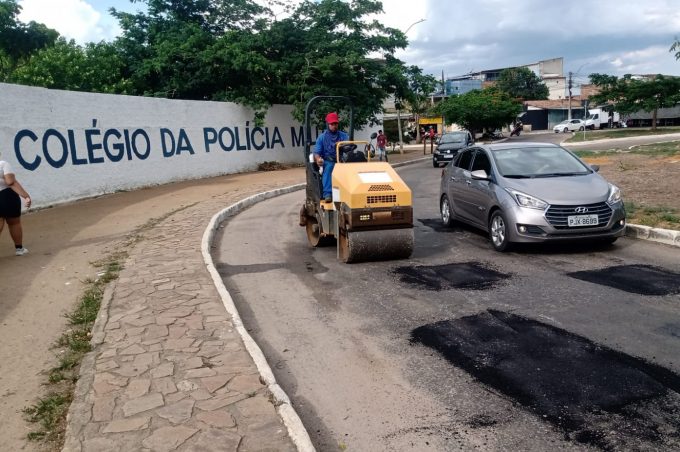 Operação Tapa-Buraco atende vias das zonas oeste, sul e central da cidade