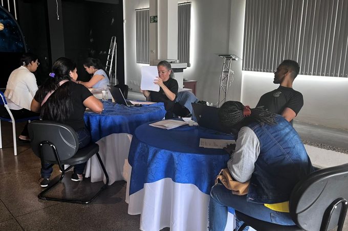 Prefeitura contrata mais 120 auxiliares de vida escolar para dar suporte a alunos com deficiência