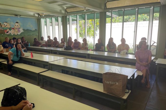 Smed realiza formação sobre Comunicação Não Violenta com servidores do Centro de Educação Infantil Paulo Freire