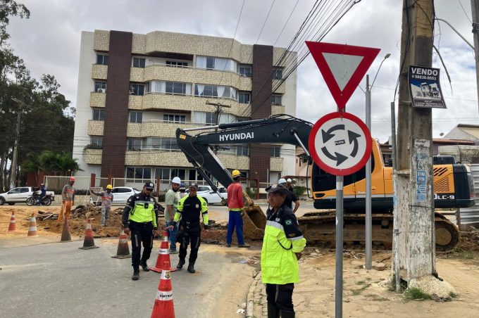 Simtrans informa fechamento em trecho da Avenida Rosa Cruz para execução de obra no sistema de drenagem