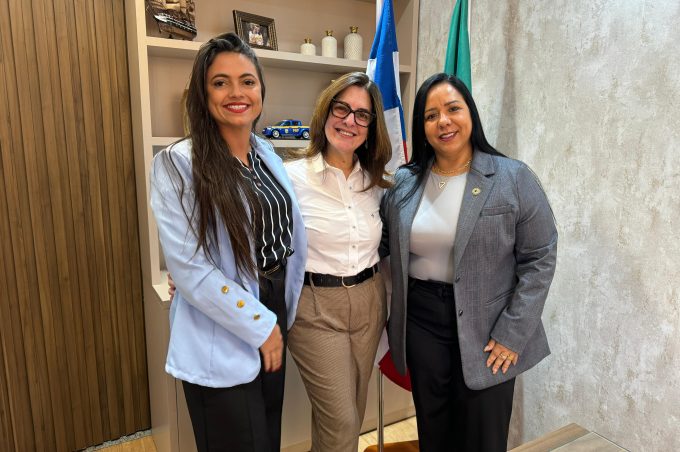 Representantes da Secretaria Municipal de Políticas para Mulheres participam de Fórum Nacional em Brasília