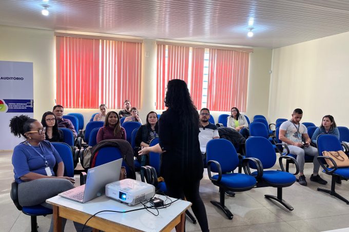 Grupo de trabalho da Semdes discute atendimento integrado à população migrante