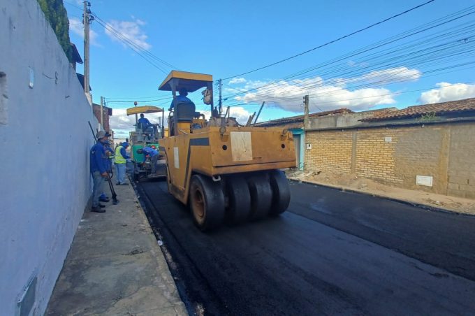 Obra de recapeamento asfáltico está em fase de conclusão na Urbis VI