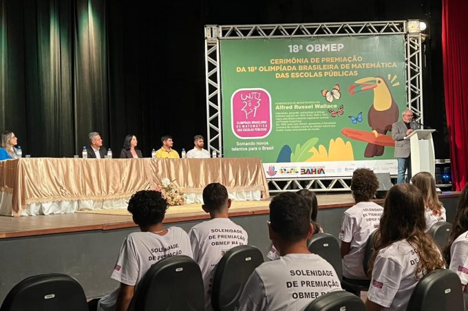 Prefeitura prestigia alunos da Rede Municipal premiados na Obmep