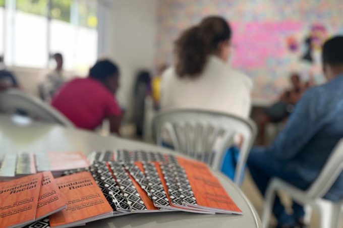 Semdes inicia discussões do Novembro Negro com usuários das unidades de atendimento da assistência social