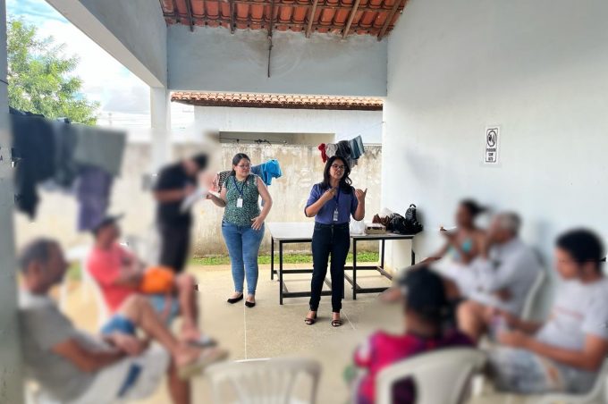 Usuários do Abrigo Pernoite participam de oficina sobre inserção no mercado de trabalho