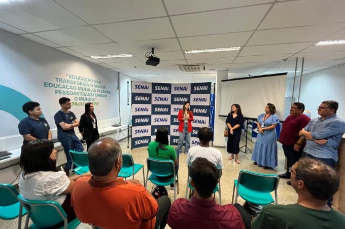 Semdes e Senai iniciam nova turma do curso de operador de empilhadeira à combustão