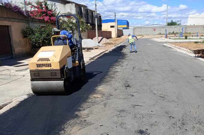 Operação Tapa-Buraco: Prefeitura já realizou serviço de manutenção em 70 vias no mês de março
