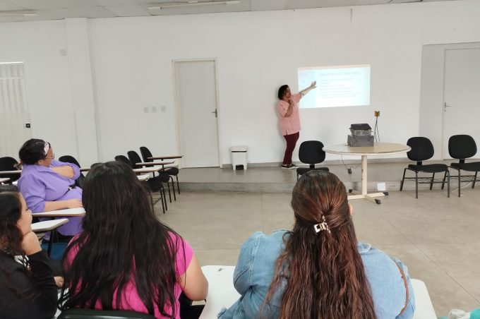 Fundação Pública de Saúde dá início às atividades do Maio Materno com visita de vinculação no Esaú Matos