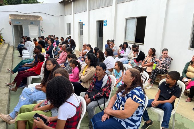 Cras Miro Cairo completa 12 anos de existência e reúne usuários e servidores para celebração