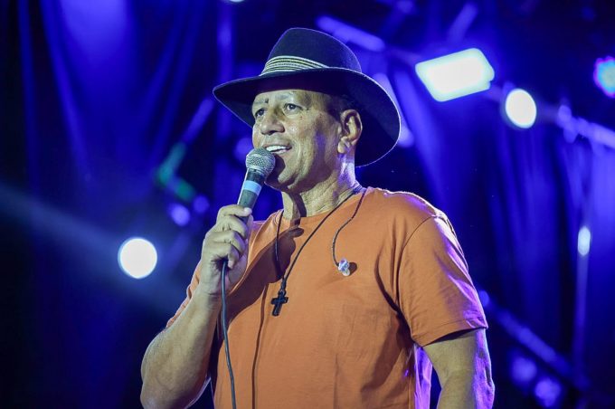 Arraiá da Conquista: Rege de Anagé abre terceira noite de festa no Parque de Exposições com homenagens e muito forró