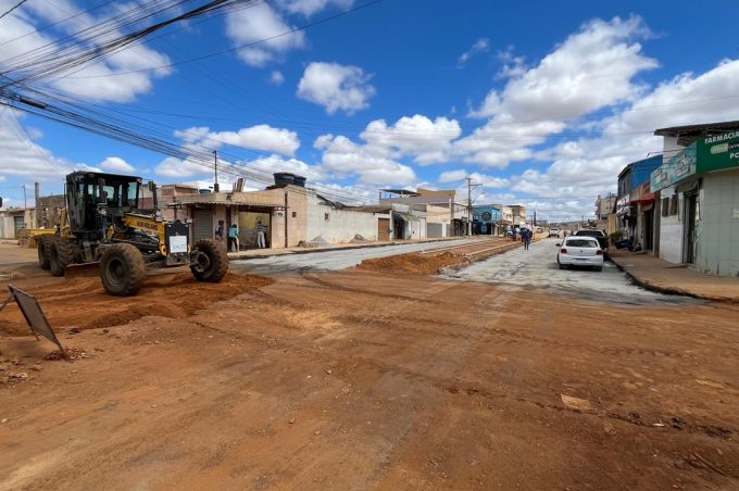 Avenida Francisco Sabino recebe sistema mais moderno e eficiente de drenagem