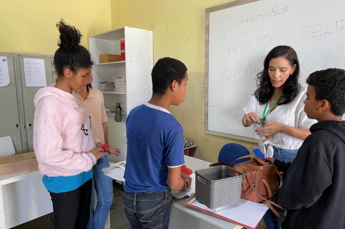 Núcleo de Prevenção e Monitoramento da Violência nas Escolas realiza duas ações conjuntas na Escola Batista Peniel