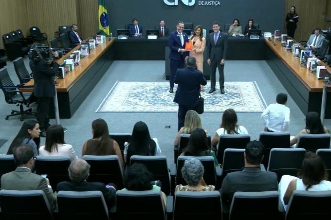 CNJ premia Prefeitura de Vitória da Conquista por boas práticas na proteção de crianças e adolescentes
