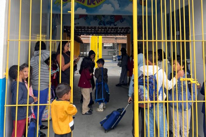 Alunos do 2º ano da Rede Municipal de Ensino participam da prova Sabe, que avalia a educação em toda a Bahia