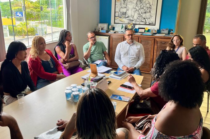 Semdes dialoga com população trans sobre acesso ao Minha Casa, Minha Vida