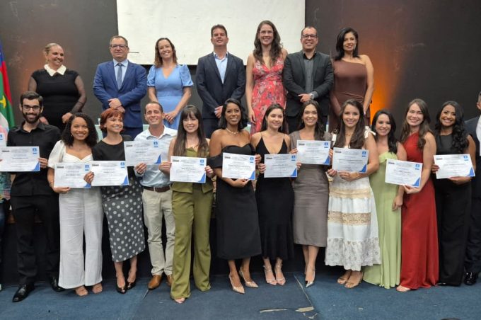 Programa Municipal de Residência Médica forma 14 novos especialistas em Vitória da Conquista