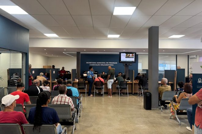 Contribuintes aproveitam desconto no pagamento do IPTU. Recursos retornam à população por meio de serviços e obras