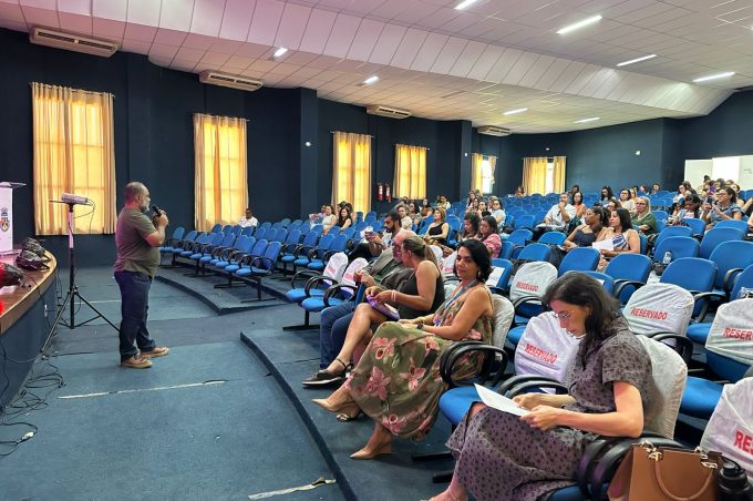 Smed realiza formação do Projeto Educan para coordenadores da Educação Infantil e do Fundamental I