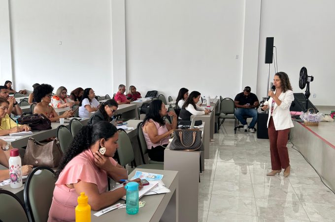 Smed promove reunião com gestores escolares para definir ações do Programa Educar Pra Valer em 2026