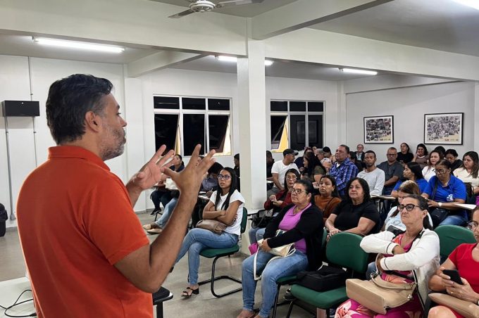 Agentes Comunitários de Saúde participam de capacitação técnica sobre zoonoses