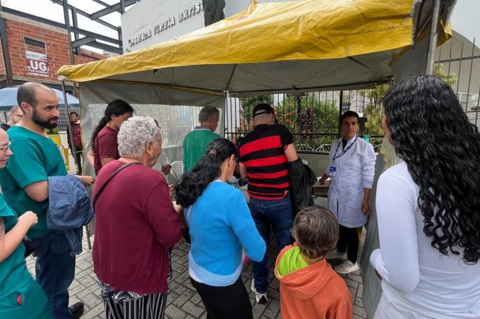 Vacinação contra a gripe atende público prioritário na Estação Herzem Gusmão pela segunda vez este mês