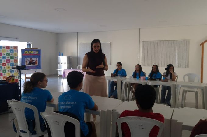 Projeto Rumos leva orientação profissional a jovens da Pastoral do Menor