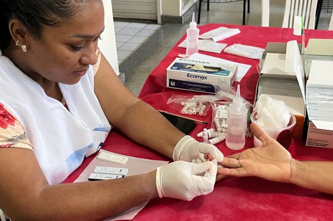 Semana dos Namorados: Caav inicia ações de prevenção, orientação em saúde e oferta de testes rápidos