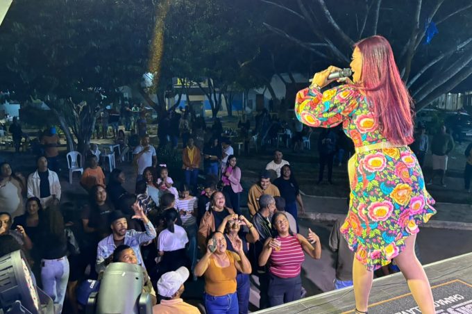 Arraiá da Conquista no Distrito de Veredinha confirma a Carreta da Cultura como exemplo para a Bahia