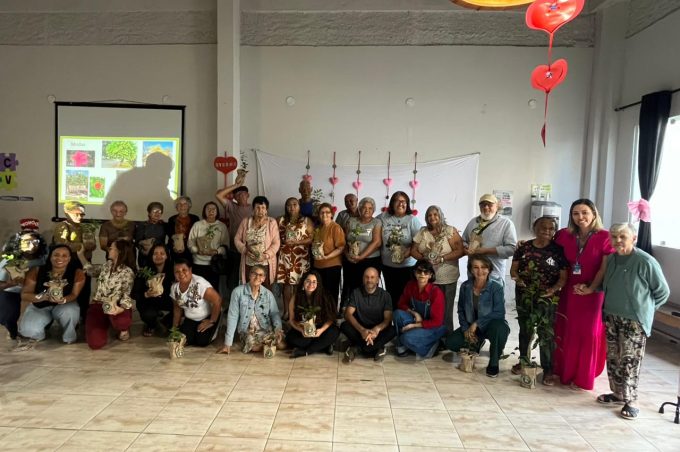 Centro de Convivência da Pessoa Idosa promove roda de conversa sobre cidadania e meio ambiente