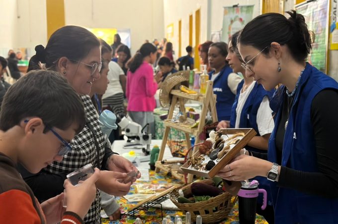 Feira de ciências da Escola Gildásio Pereira Castro destaca inovação, diversidade e educação ambiental