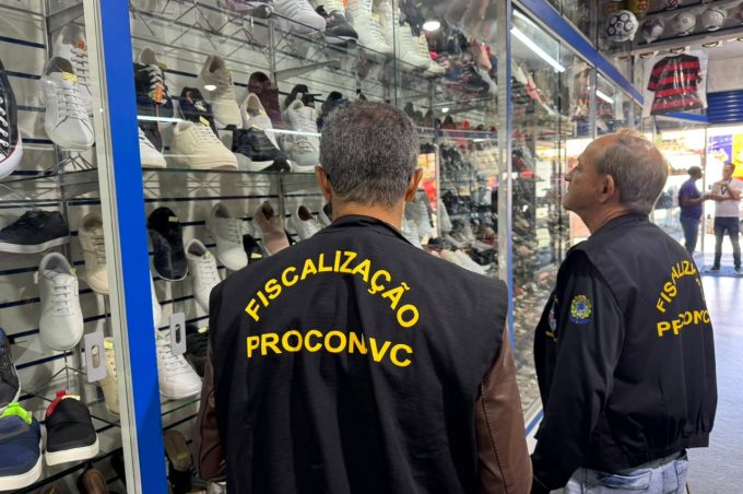 Procon fiscaliza comércio conquistense com foco nas vendas para o Dia dos Pais