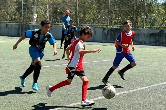 Escola Pedro Francisco de Moraes celebra Dia do Estudante com torneio esportivo