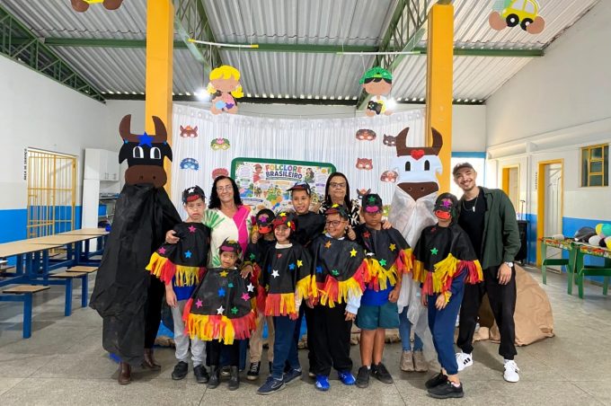 Escola Maria Célia Ferraz promove encerramento de projeto sobre o folclore