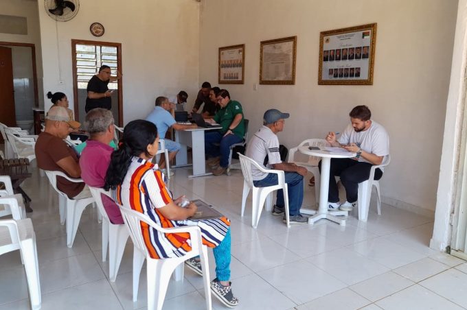 Prefeitura realiza mutirão de serviços rurais no Assentamento Casulo