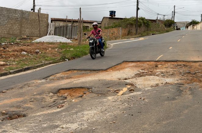 Prefeitura vistoria ruas que apresentam problemas após intervenções da Embasa