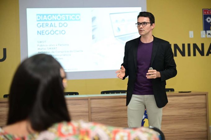 Gestão de redes sociais é tema de workshop promovido pela Prefeitura em parceria com a Faculdade Uninassau
