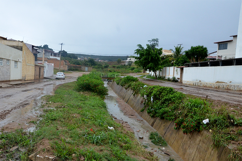 Defesa Civil monitora áreas de risco na cidade