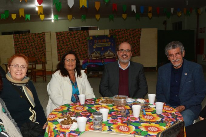 Prefeito e secretários visitam o Arraiá da Conquista