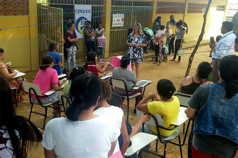 Bolsa Família Móvel realiza atendimento no bairro Guarani