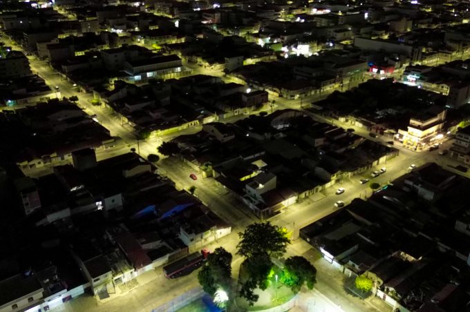 Balanço 2023: Por meio da Sesep, Prefeitura executou maior projeto de iluminação pública do município