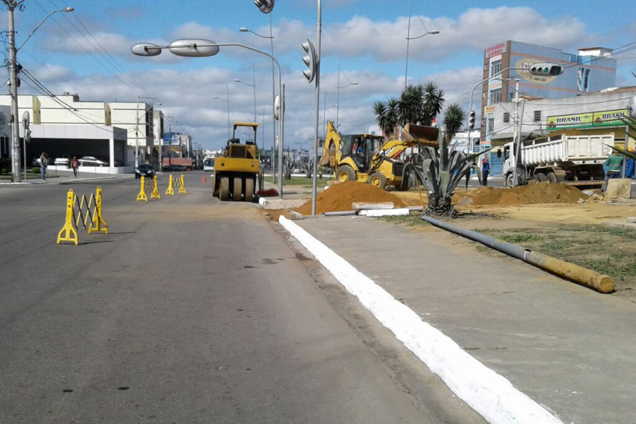 Prefeitura realiza intervenções na Integração para binário das avenidas Alagoas e Maceió